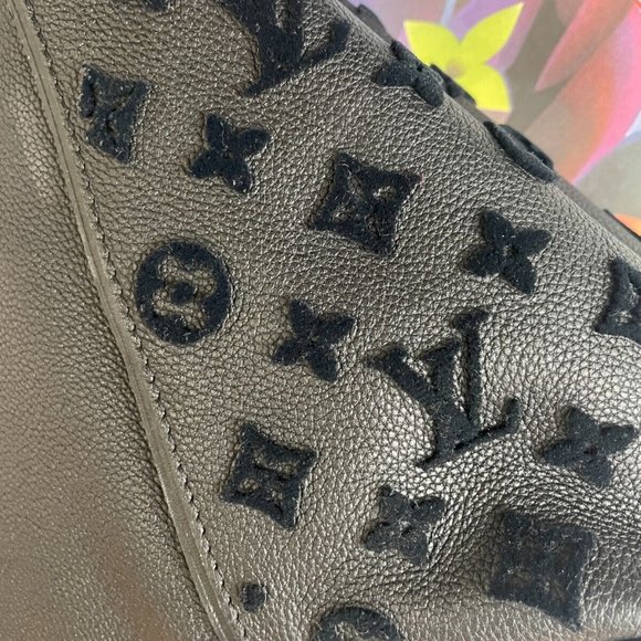 LOUIS VUITTON LV Monogram Tuffetage Veau Cachemire Leather Black Cachemire Tote - Picture 10 of 16
